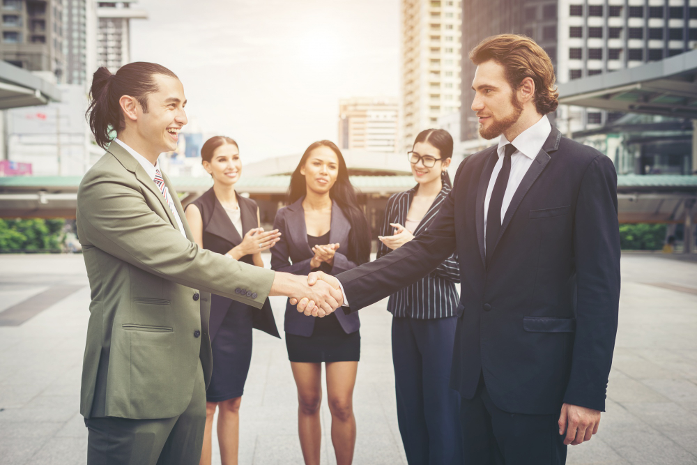 10 Ways To Develop Strong Relationships And Achieve Job Promotion