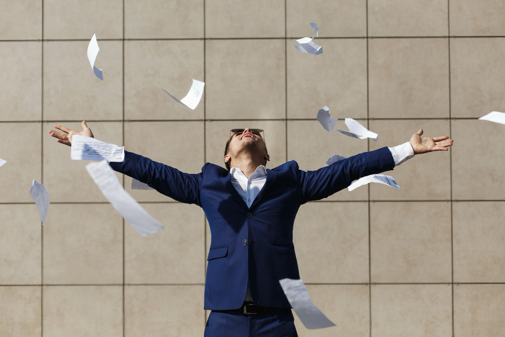 Breaking Free From Complacency: 5 Hidden Mindsets That Sabotage Your Growth – How NLP Training In Mumbai Can Help You Rise